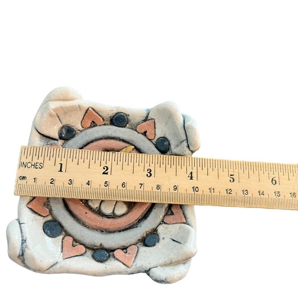 Studio Pottery Unicorn Trinket Dish Outsider Art Signed 4” x 4” - Picture 5 of 8